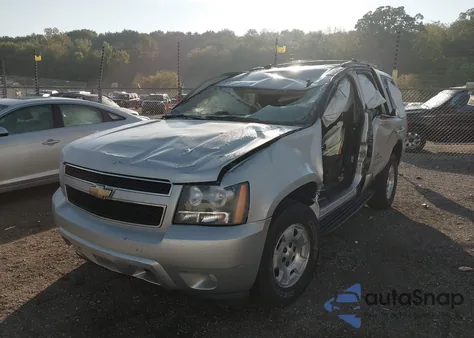 2011 Chevrolet Tahoe Ls z USA, uszkodzony, nr VIN 1GNSKAE03BR161210